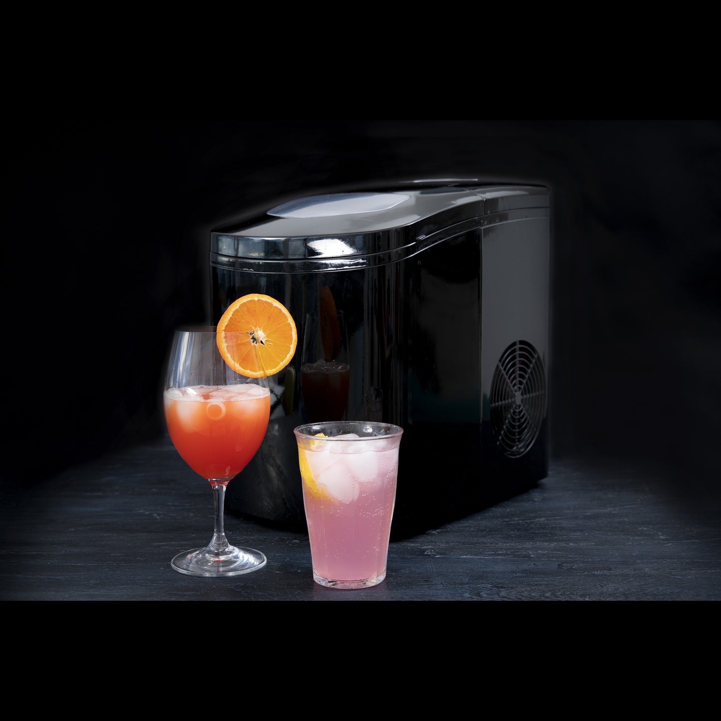 Gastronoma 18620001 - Ijsblokjesmachine 1.7L, 150W, zwart