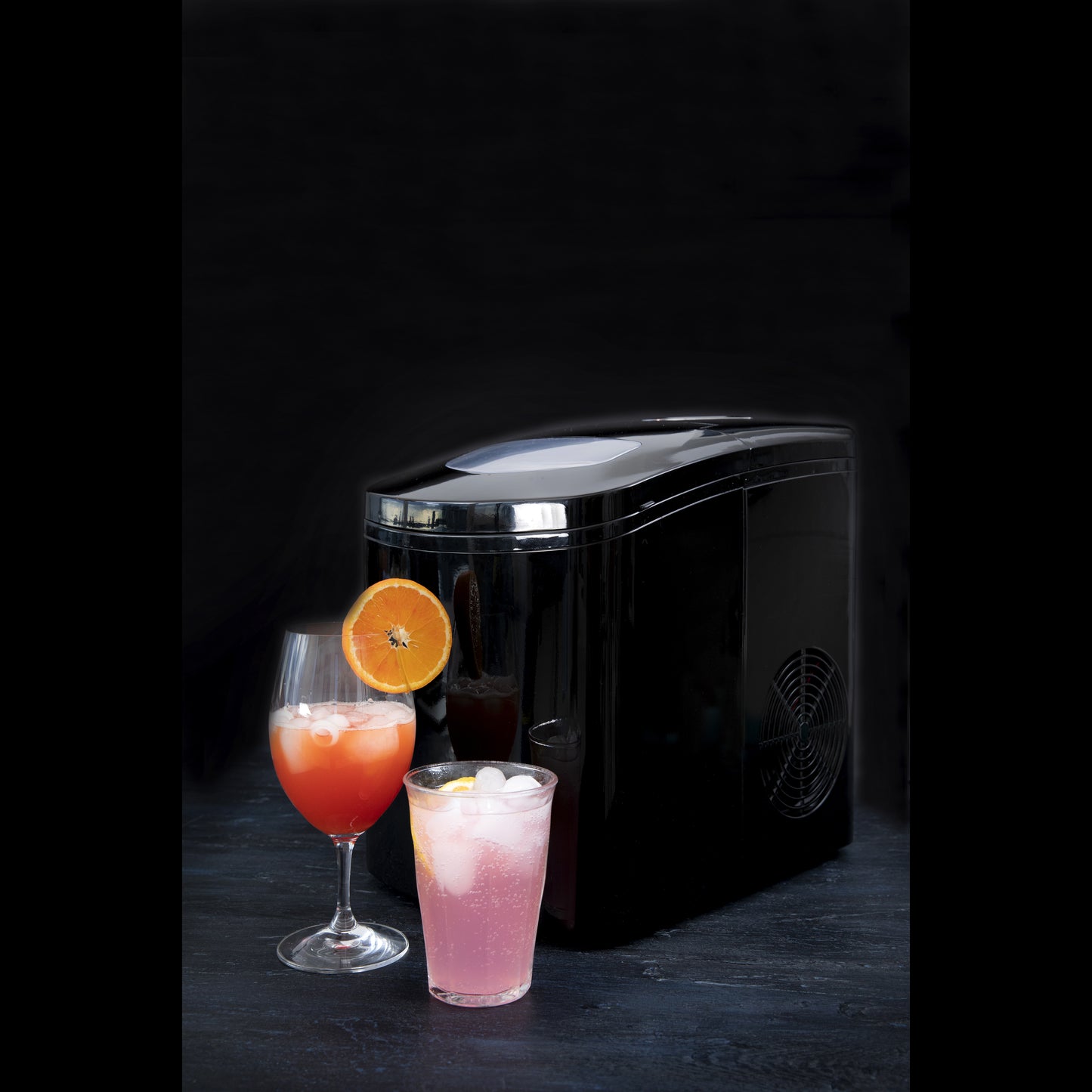 Gastronoma 18620001 - Ijsblokjesmachine 1.7L, 150W, zwart